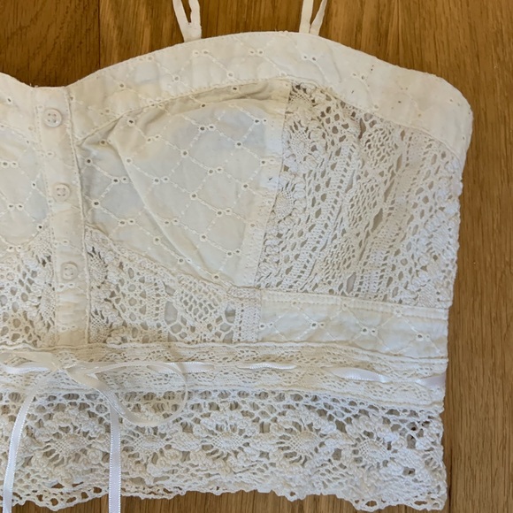 White American Eagle Crochet Crop Top/Bralette - Picture 2 of 4